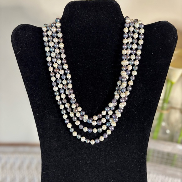 Genuine Natural 6-7mm Multi-color Freshwater Pearl Necklace 72 Circumference. - Picture 2 of 6